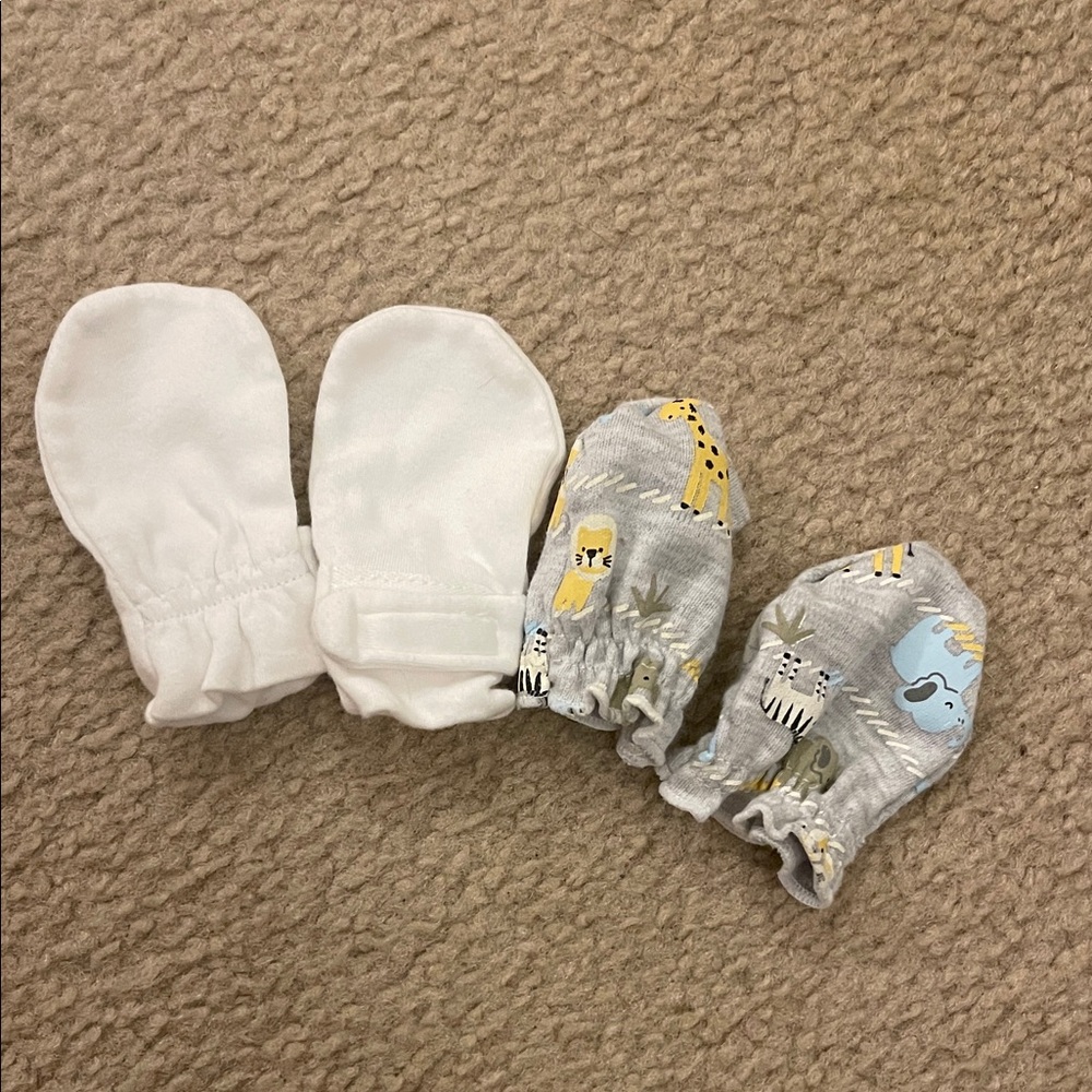 Baby Mittens Set - White and Gray